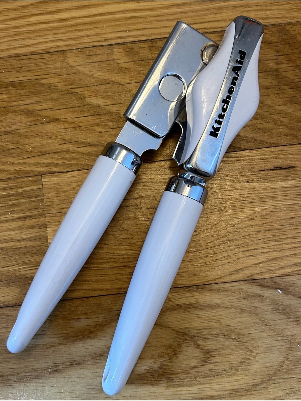 KitchenAid white can opener